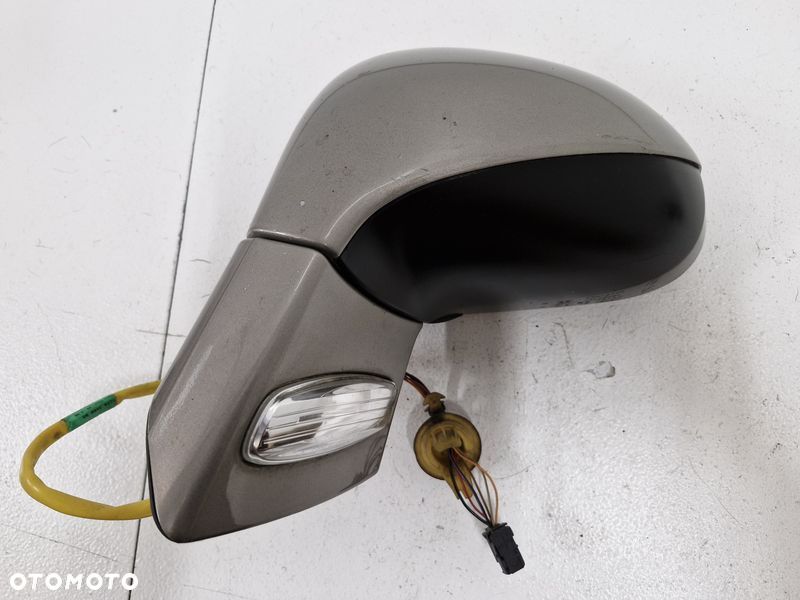 PEUGEOT 308 1 I T7 LUSTERKO DRZWI LEWE 6 PIN - 1