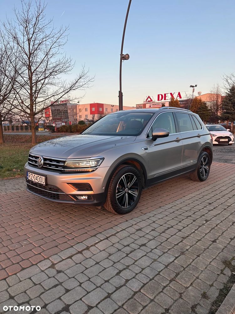 Volkswagen Tiguan - 11