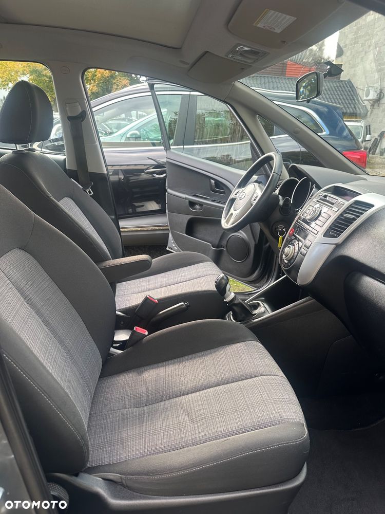 Kia Venga 1.4 CRDi XL - 13