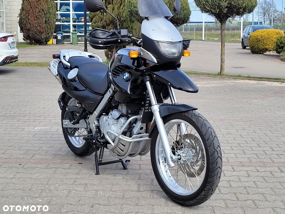 BMW F - 13