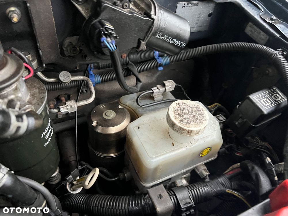 Pompa hamulcowa abs Mitsubishi pajero 3 3.2did - 1