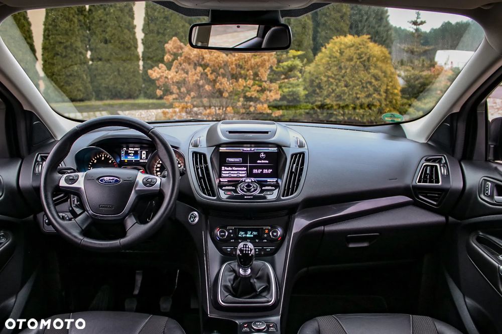 Ford Kuga 2.0 TDCi FWD Titanium - 16