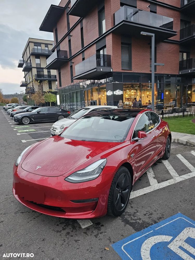 Tesla Model 3 - 13