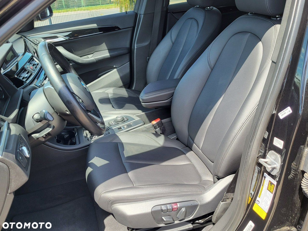 BMW X1 - 24