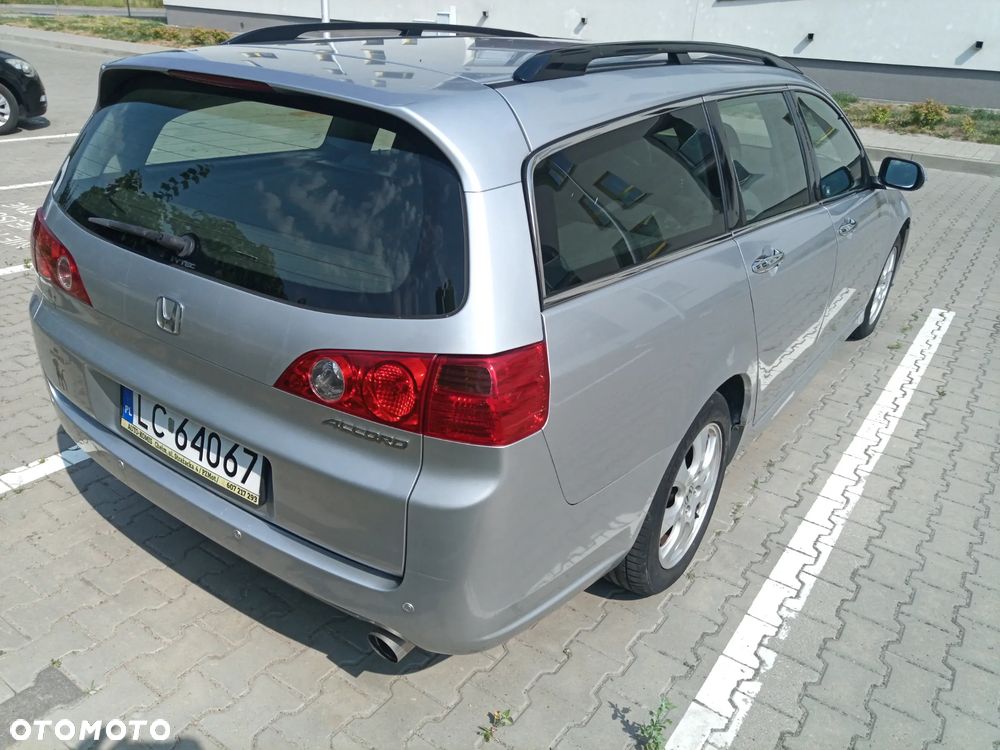 Honda Accord - 26