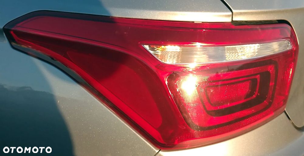 CITROEN C-ELYSEE LAMPA LEWA TYLNA TYŁ SEDAN EUROPA - 1
