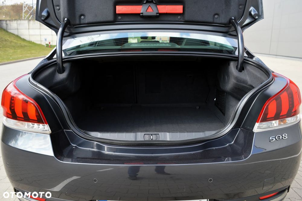 Peugeot 508 1.6 e-THP Allure S&S - 30