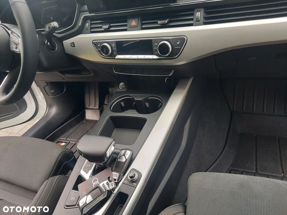 Audi A4 Avant 40 TDI mHEV Advanced S tronic - 10