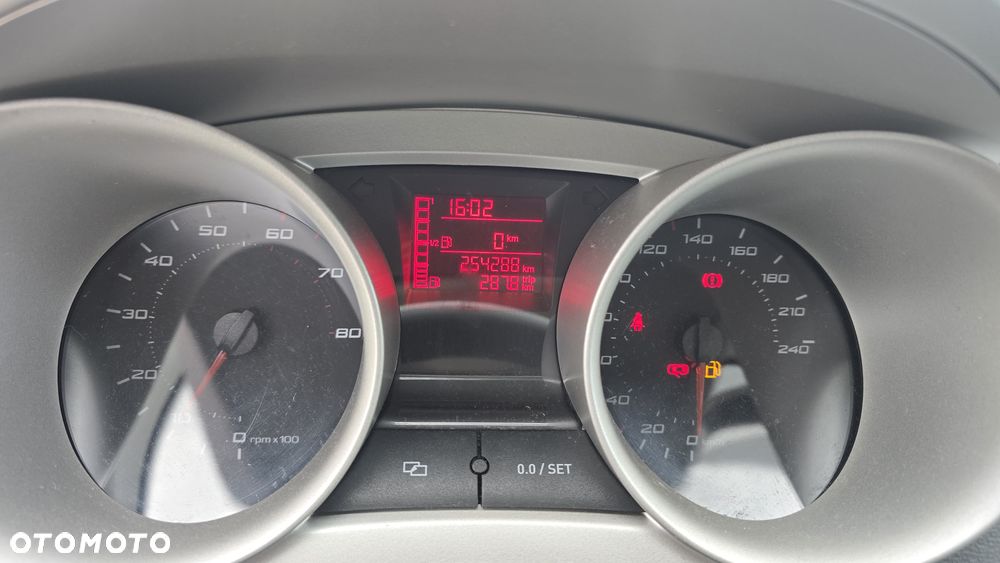 Seat Ibiza SC 1.4 16V Reference - 15