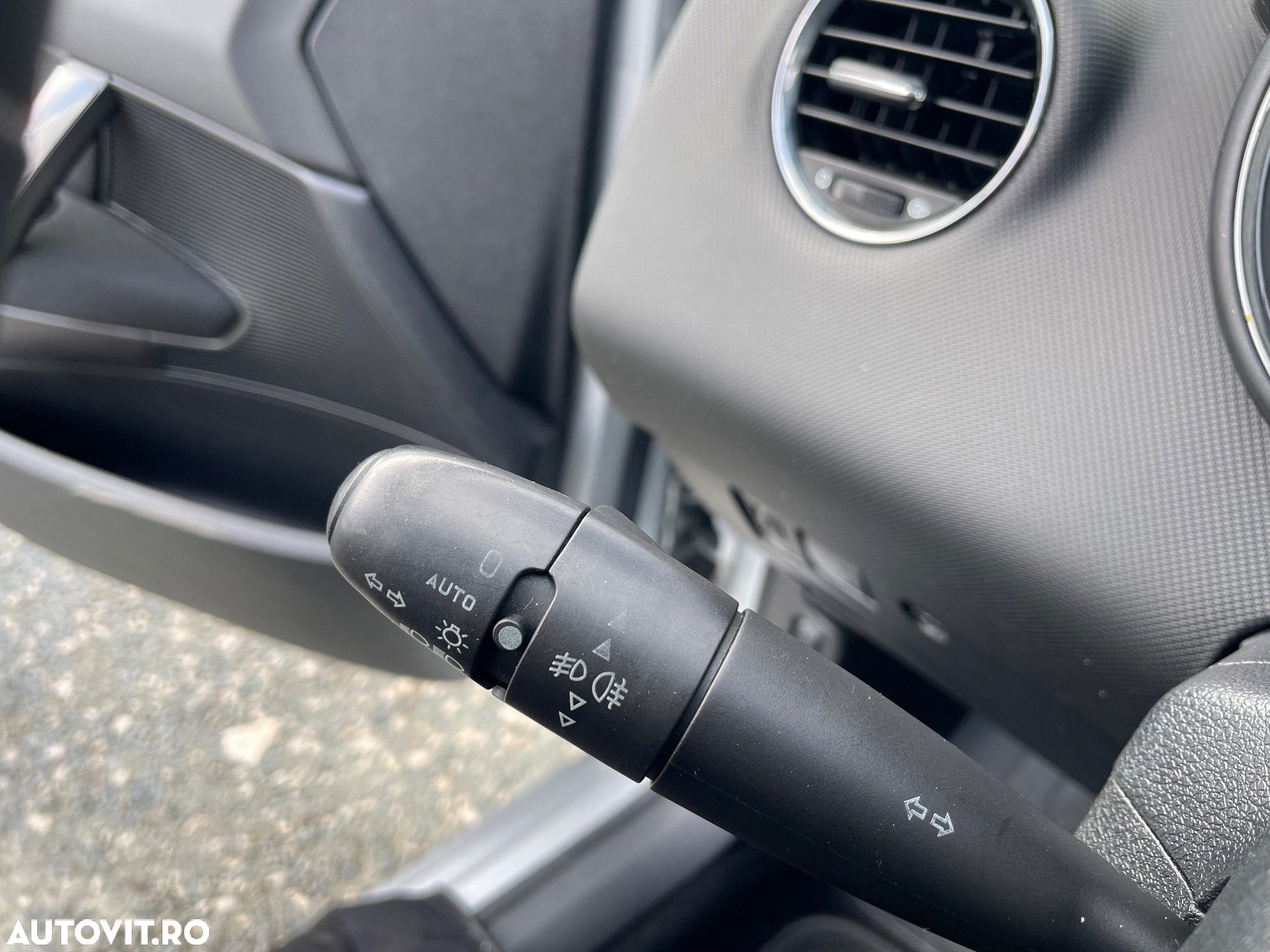 Peugeot 308 e-HDi FAP 110 Stop&Start Allure - 23