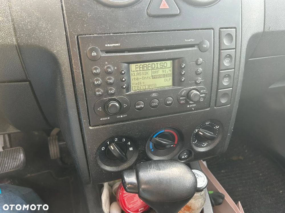 Ford Fusion 1.6 Elegance - 8