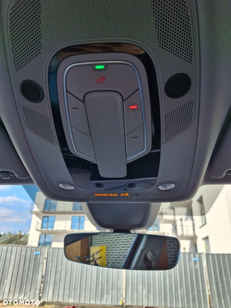 Audi A4 Avant 35 TDI S tronic - 25