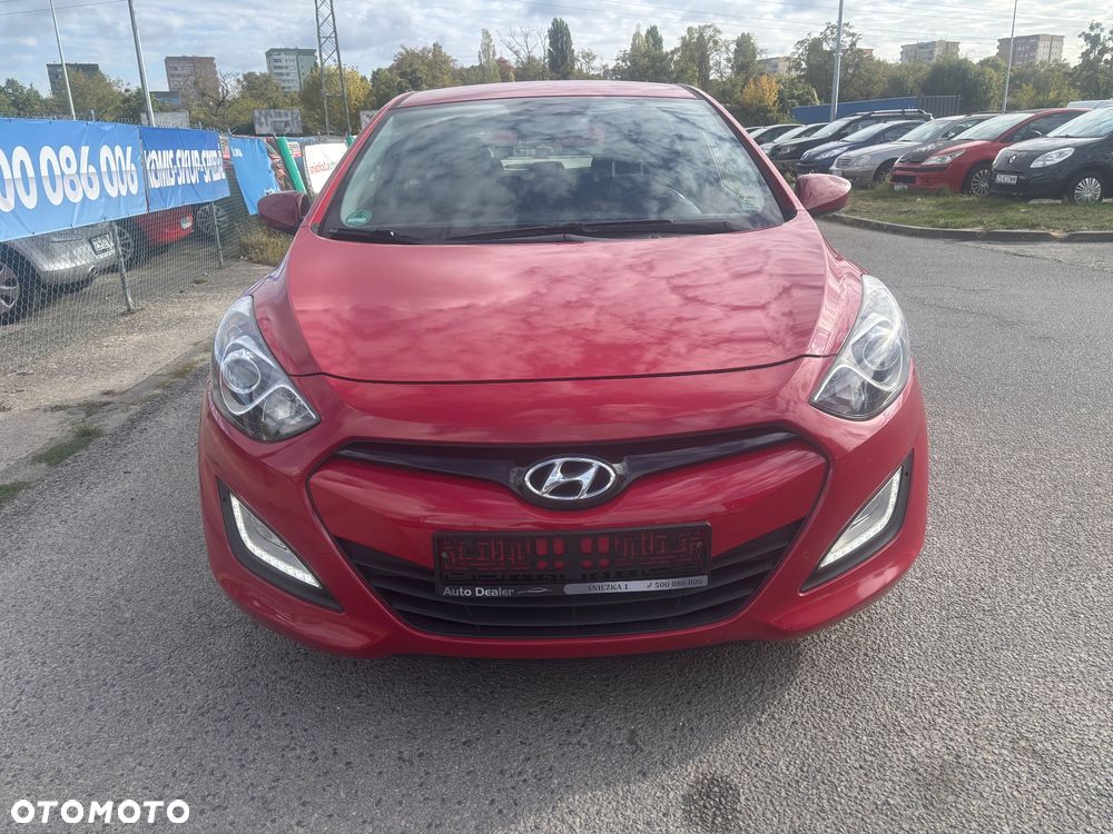 Hyundai i30 1.4 Classic + - 6