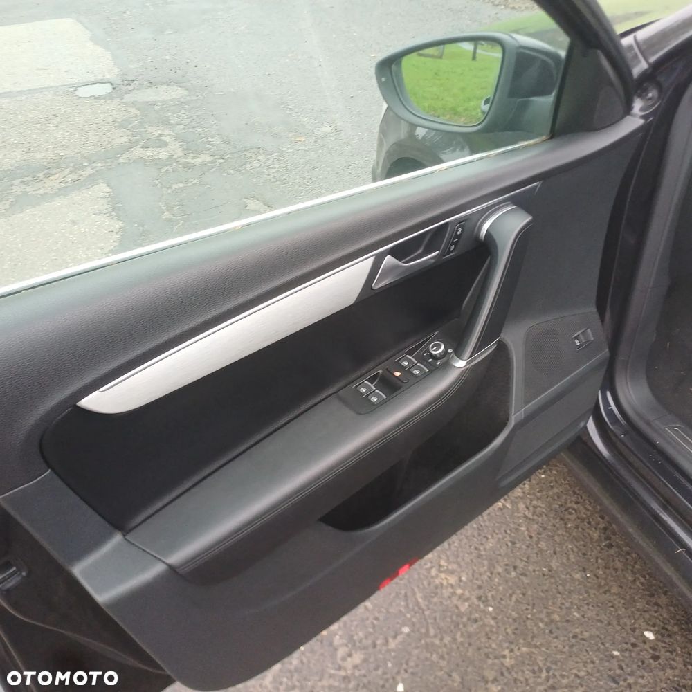 Volkswagen Passat Variant - 10
