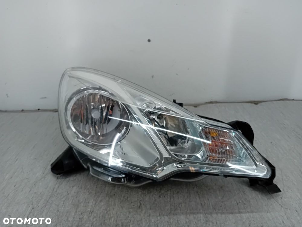 LAMPA PRZÓD PRAWA CITROEN C3 II 9673814380 - 1