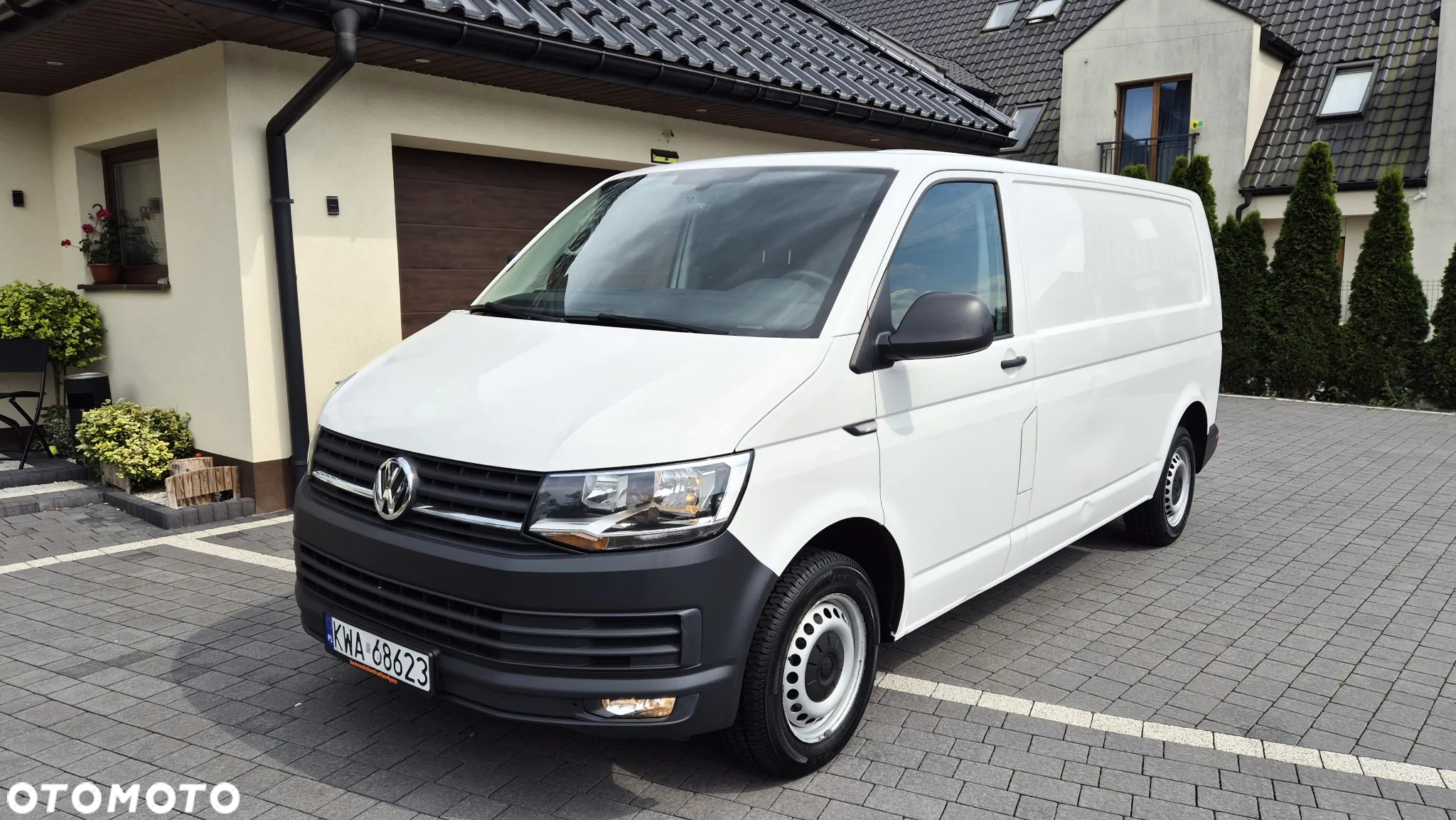 Volkswagen Transporter T6 TDI L2H1 Plus Trendline - 37