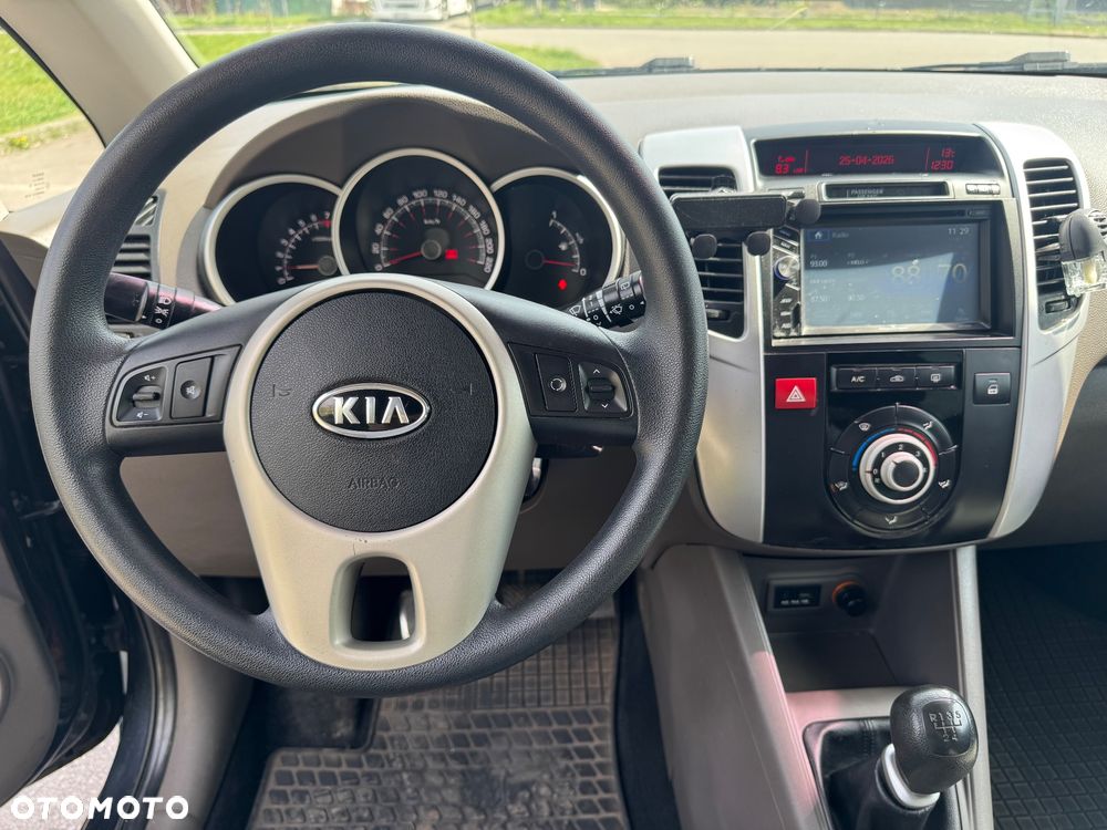 Kia Venga 1.4 CVVT Vision - 14