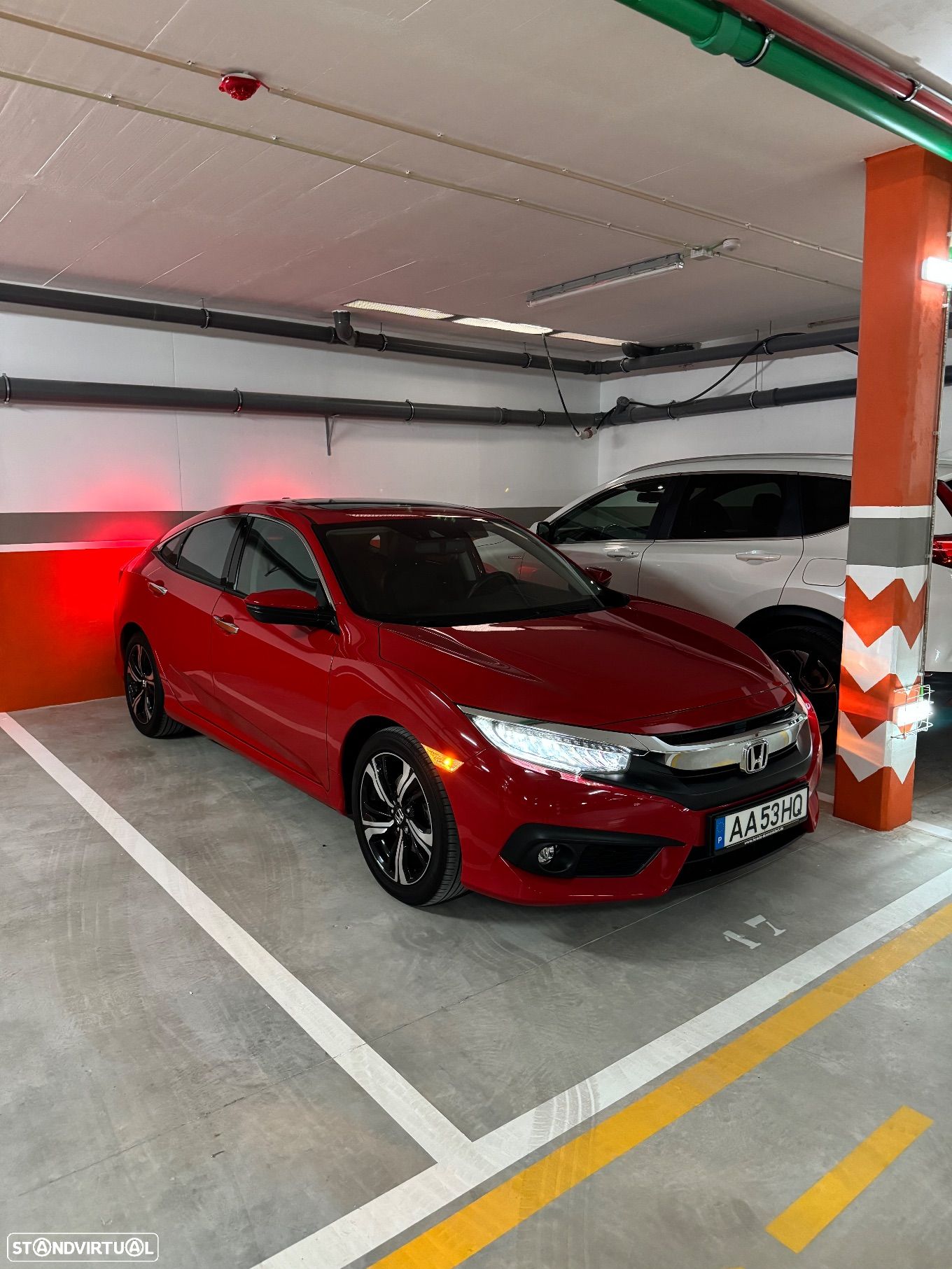 Honda Civic 1.5 i-VTEC Executive - 1