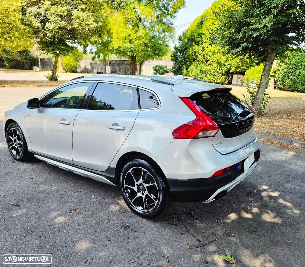 Volvo V40 2.0 D2 Volvo Ocean Race Geartronic - 15