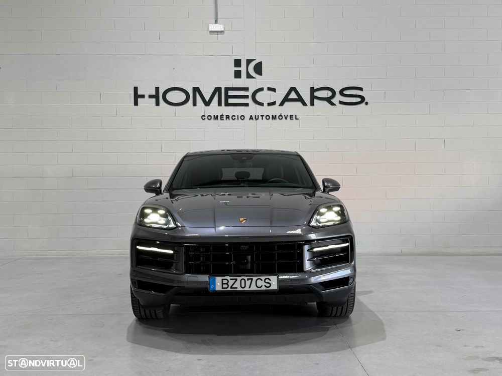 Porsche Cayenne Coupé E-Hybrid - 17