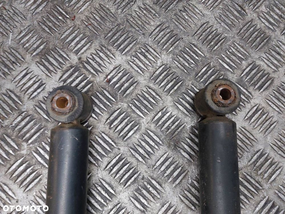 AMORTYZATOR TYŁ KOMPLET PEUGEOT 308 I SW - 3