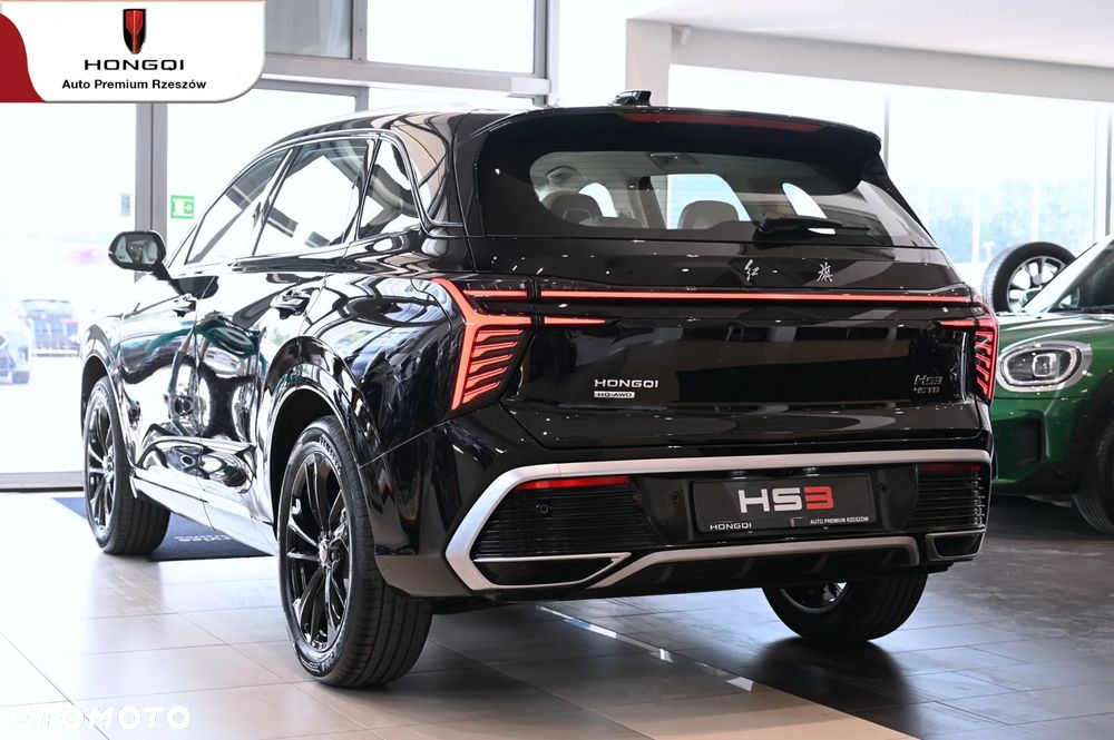 Hongqi HS3 - 24