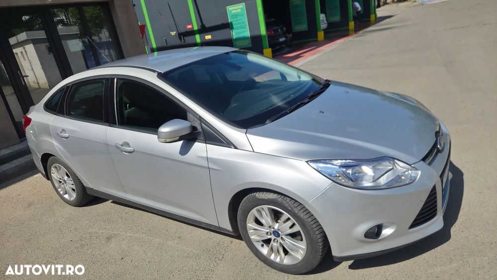 Ford Focus 1.6 TDCI DPF Trend - 10