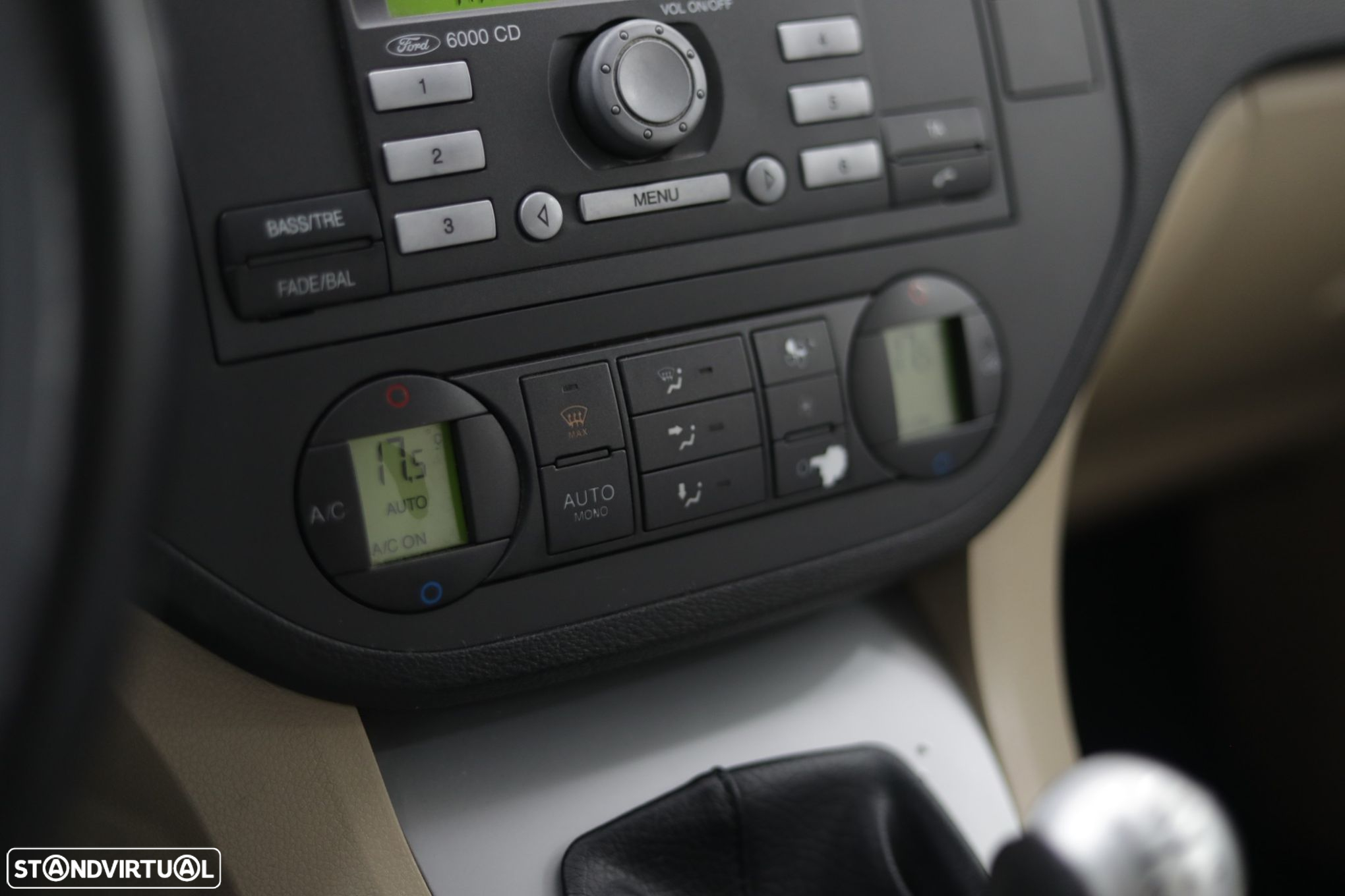 Ford C-Max - 10
