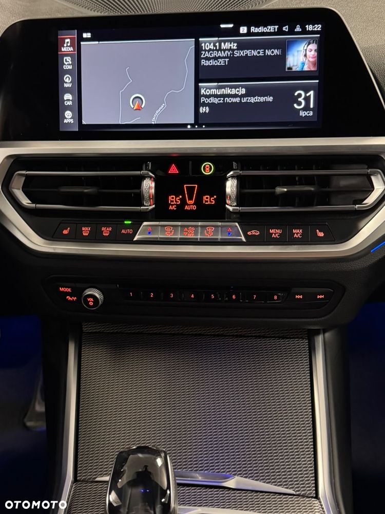 BMW Seria 3 320d Edition M Sport Shadow - 16