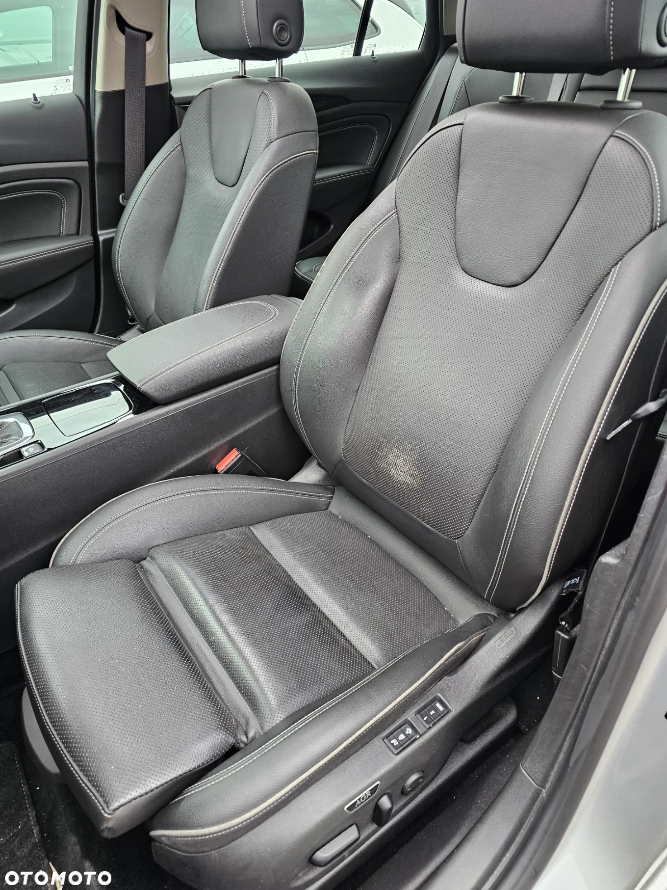 Opel Insignia 2.0 CDTI automatik Business Innovation - 14