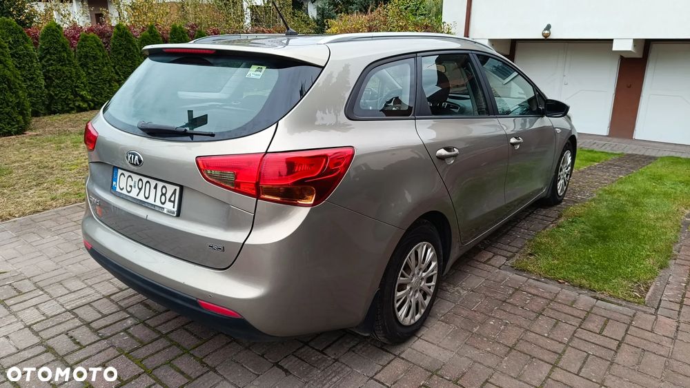 Kia Ceed 1.6 CRDi M - 4