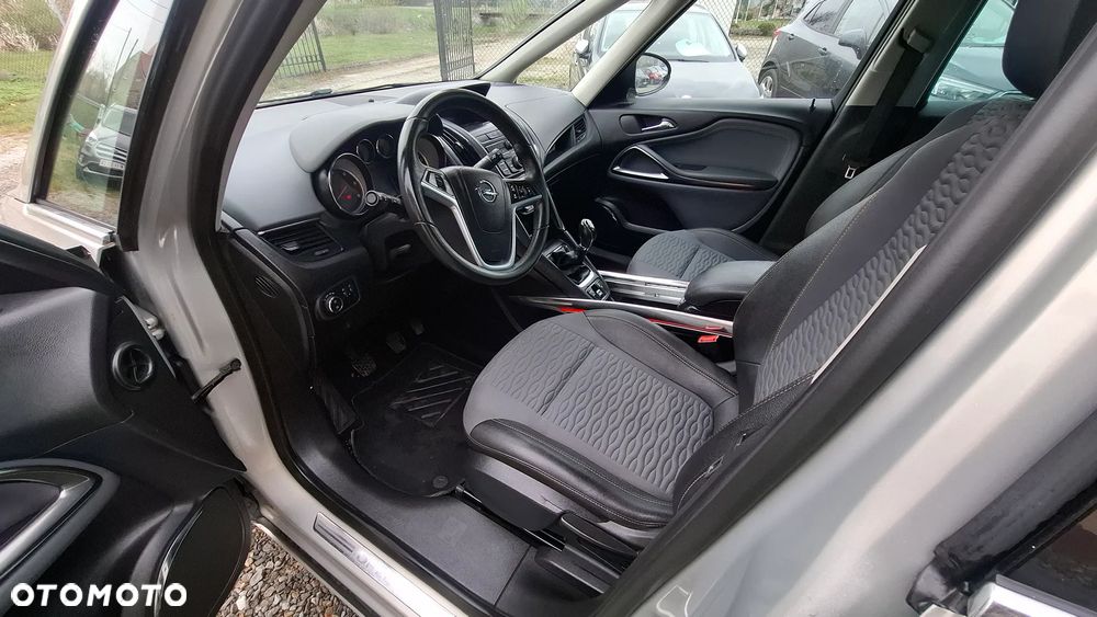 Opel Zafira 1.9 CDTI Catch me now - 20