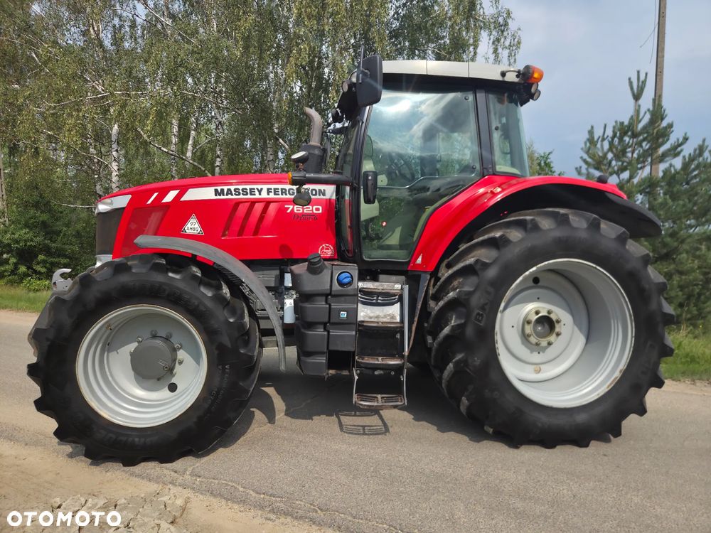 Massey Ferguson 7620 - 7