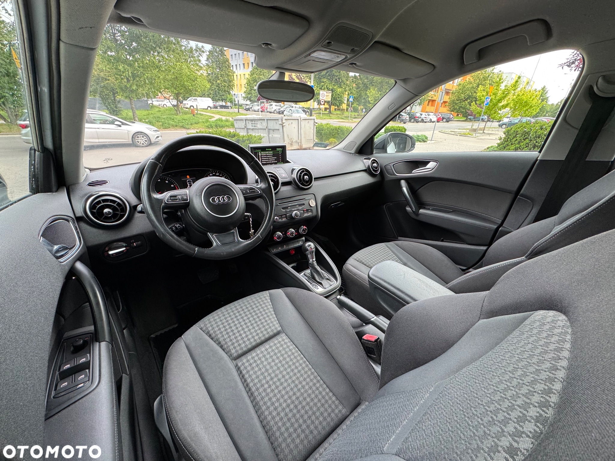 Audi A1 1.4 TFSI Sportback cylinder on demand S tronic Attraction - 9