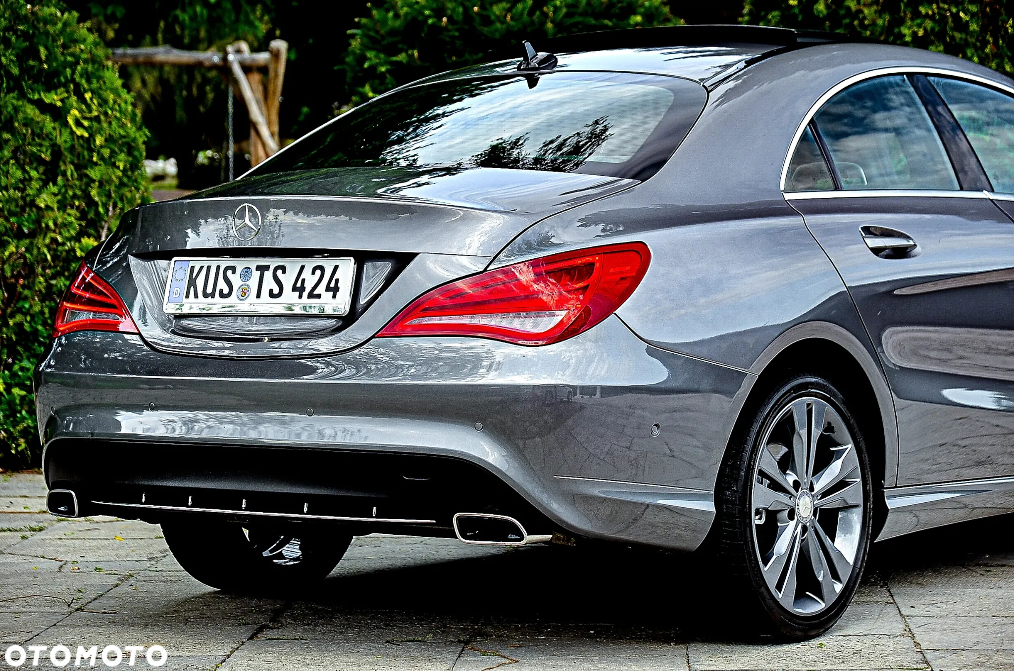Mercedes-Benz CLA 200 7G-DCT Urban - 17