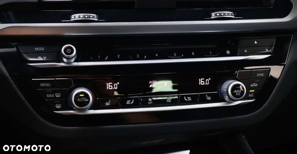 BMW X4 xM40d - 34