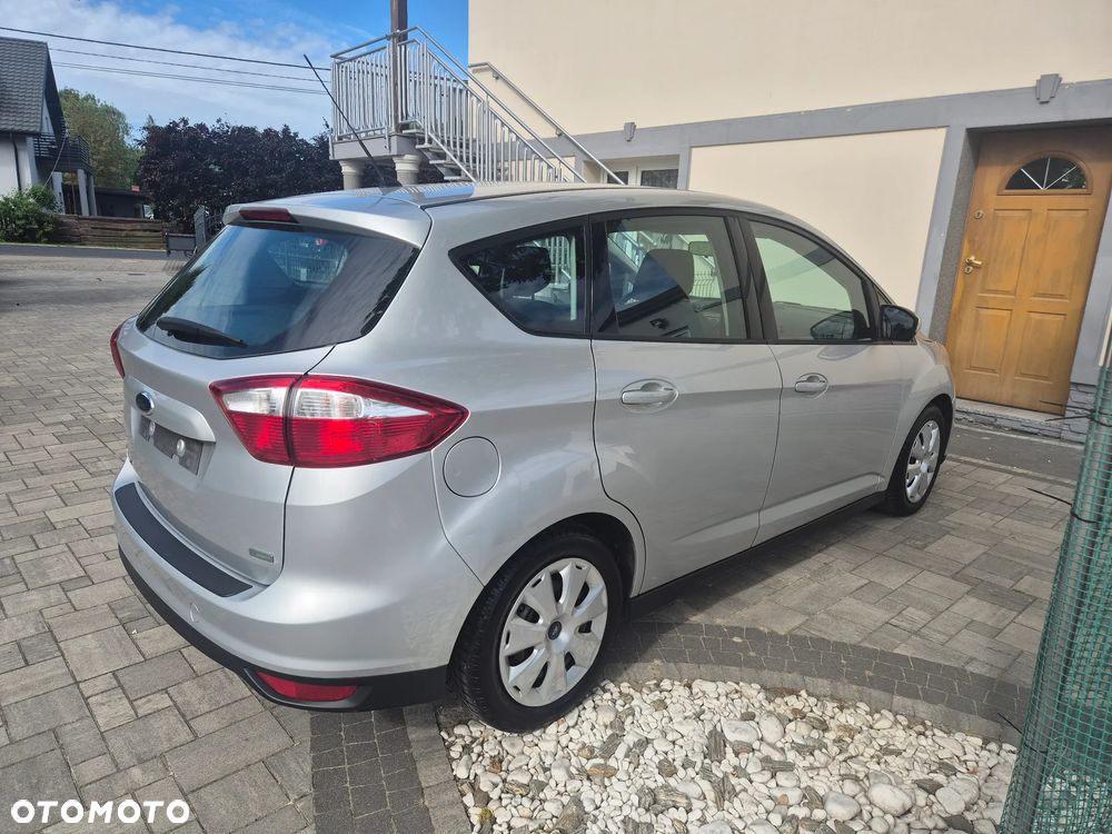 Ford C-MAX - 11