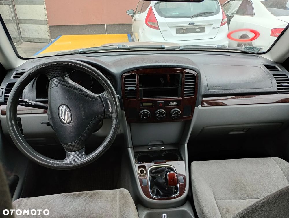 SUZUKI GRAND VITARA XL7 LIFT 04-06 LAMPA TYŁ TYLNA PRAWA LEWA - 30