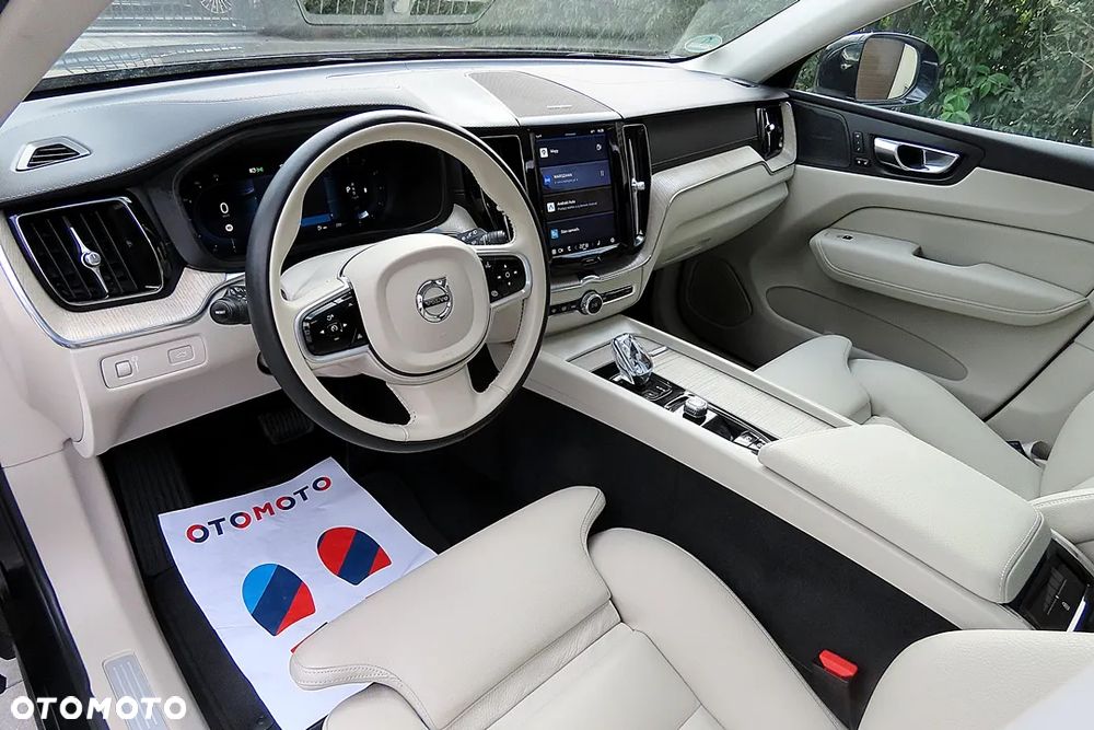 Volvo XC 60 B5 D AWD Geartronic Inscription - 38