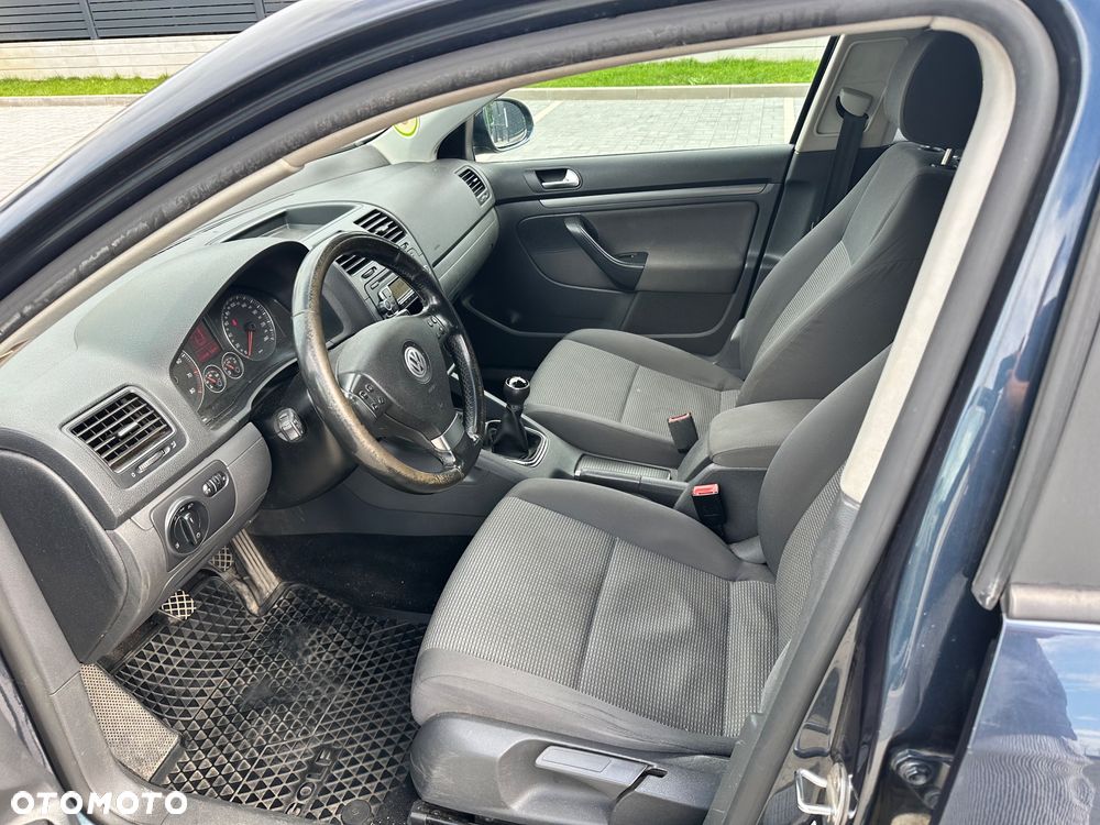 Volkswagen Golf 1.6 Comfortline - 9