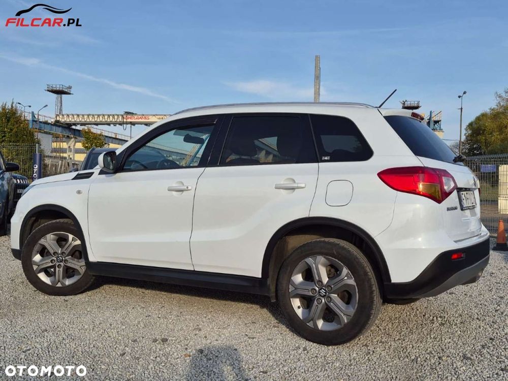 Suzuki Vitara - 22