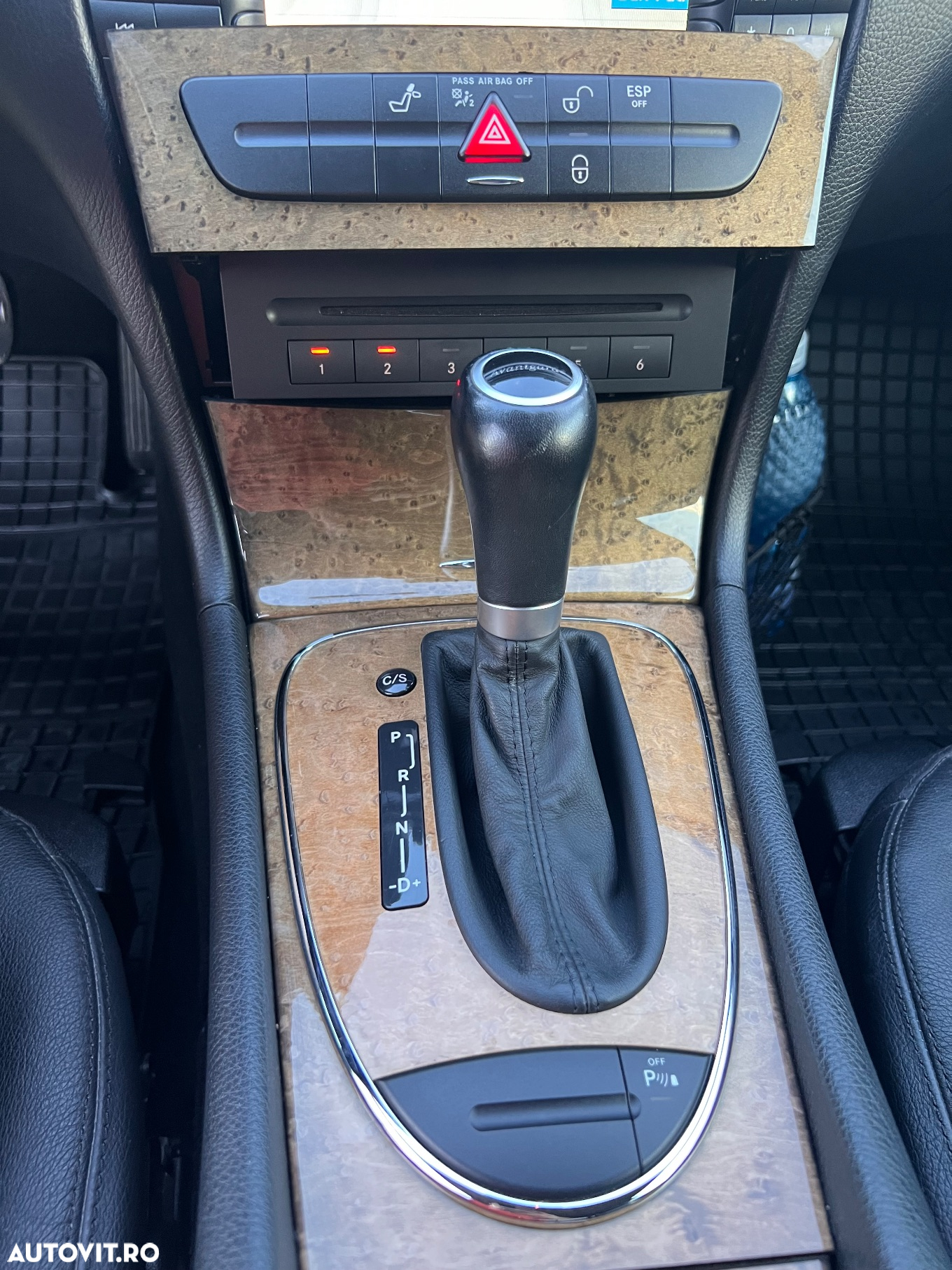 Mercedes-Benz E 320 CDI Avantgarde DPF Sport Edition - 19