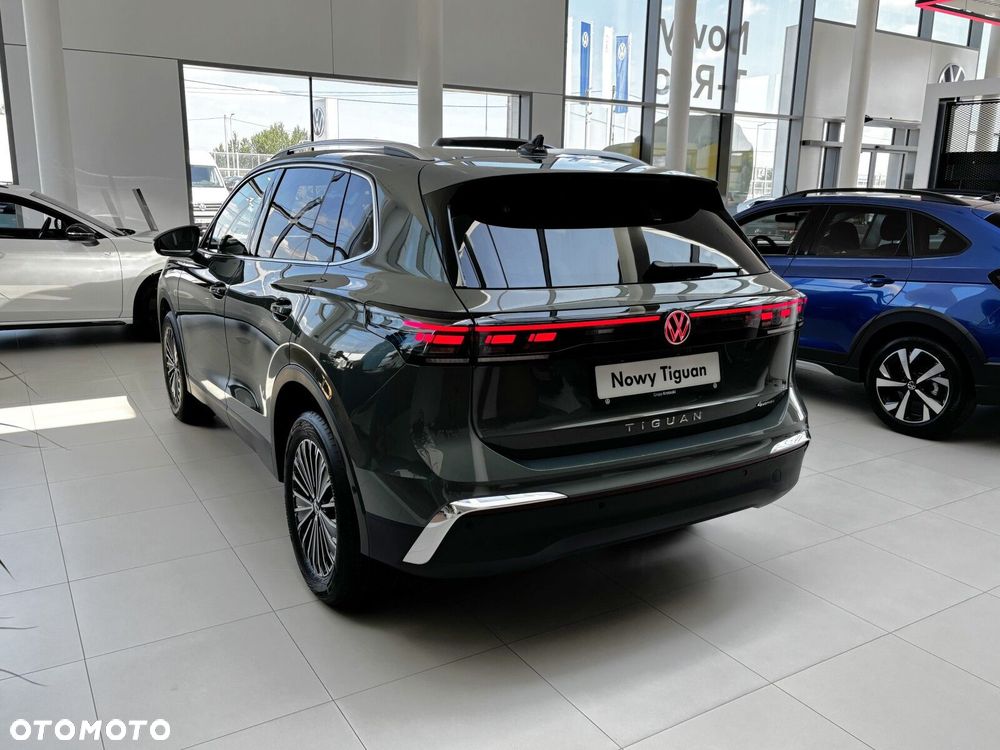 Volkswagen Tiguan - 7