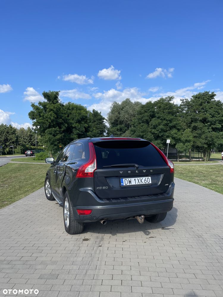 Volvo XC 60 2.4D AWD Summum - 8
