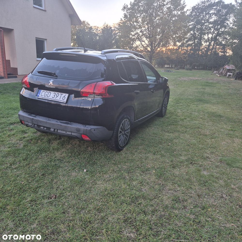 Peugeot 2008 - 4