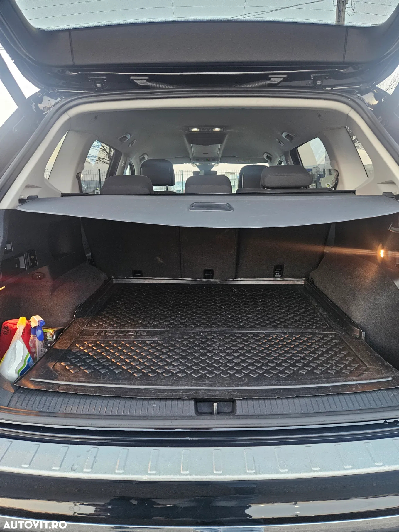 Volkswagen Tiguan Allspace 2.0 TDI SCR 4Motion DSG Highline - 8