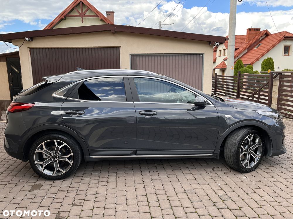 Kia XCeed 1.5 T-GDI M - 4