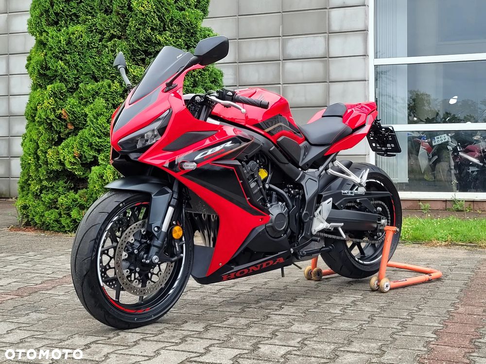 Honda CBR - 6
