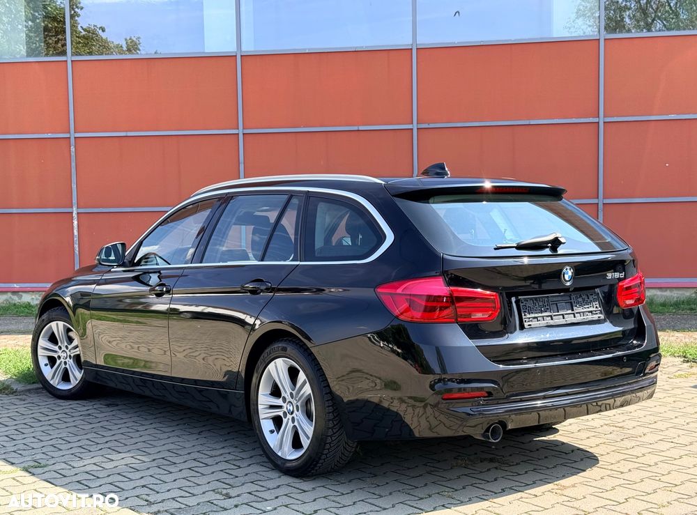 BMW Seria 3 318d Aut. Sport Line - 7