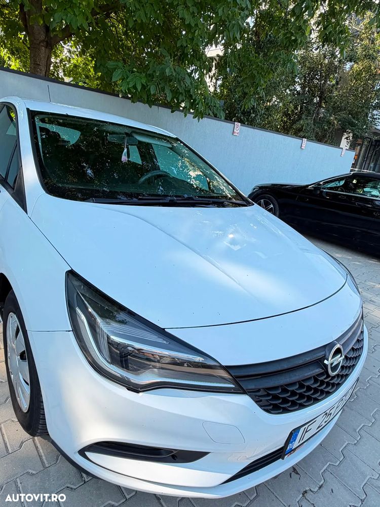 Opel Astra - 9